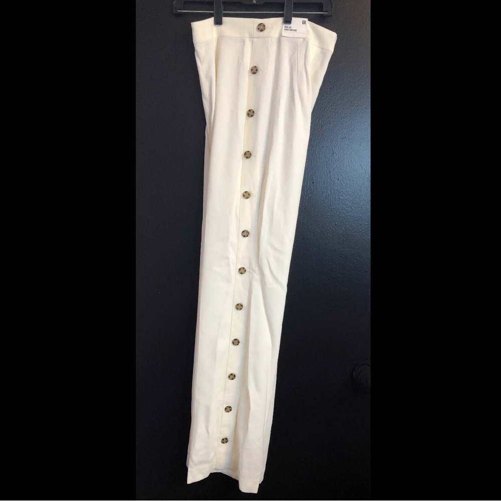 Express Cream Wide-Leg Button-Trim Pants - Picture 3 of 6